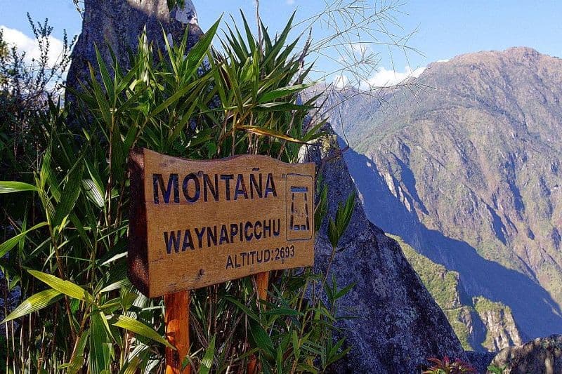 Sommet de la montagne Waynapicchu Sommet de la montagne Waynapicchu